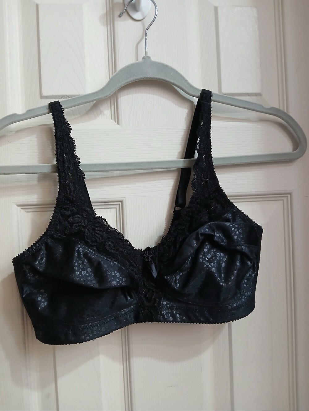 Jodee Mastectomy Bra Style 412, Black Sheen Polka Dot Size 34C Lace Trim Sexy